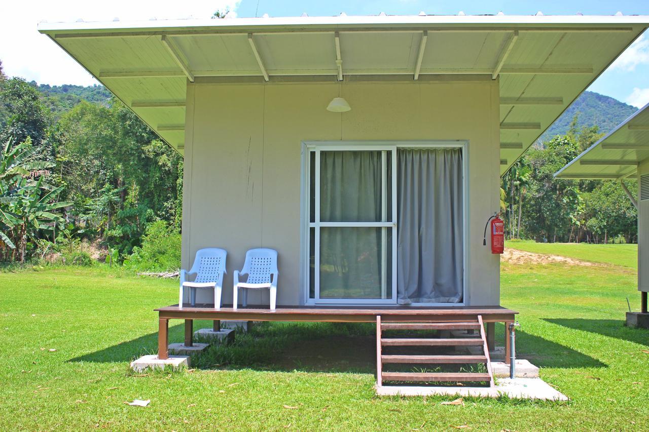 Kiulu Riverside Chalet Tamparuli Bagian luar foto